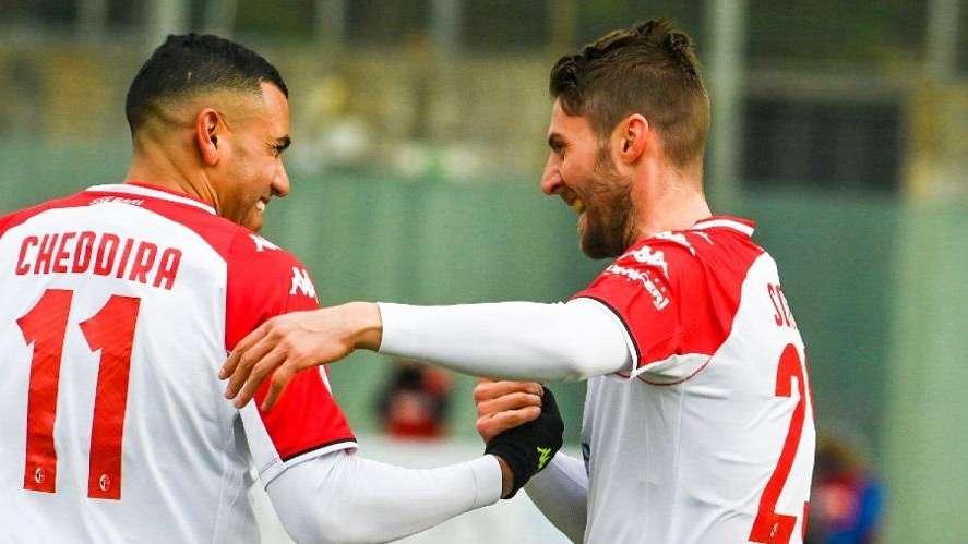 Da Avellino: "Incontro Polito-De Vito, sul tavolo 2 centrocampisti del Bari"