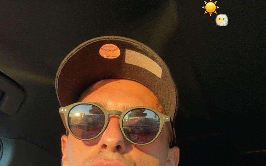 Social - Sgarbi baciato dal Sole. Lulic e il messaggio di Eriksson