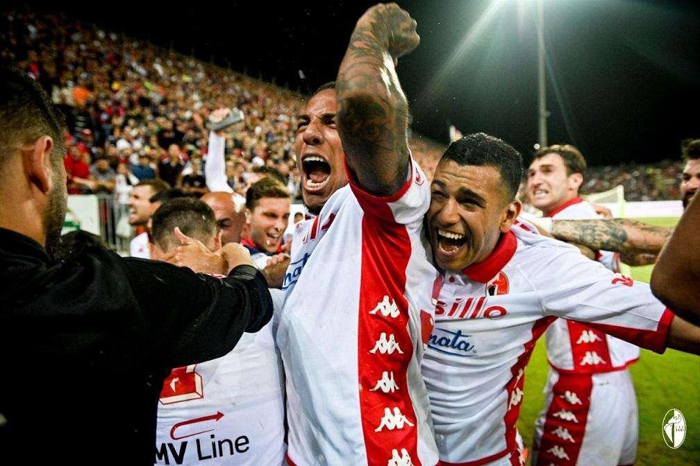 Cagliari-Bari, quante coincidenze con la sfida di febbraio: stesso epilogo, dinamiche e protagonisti