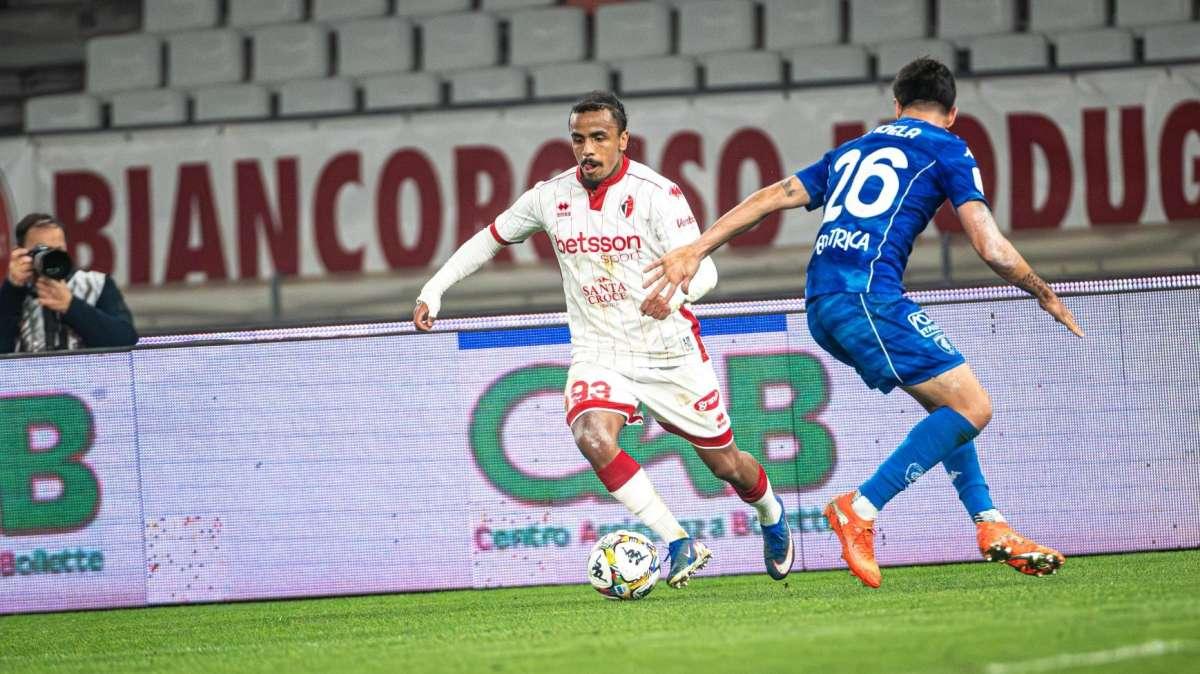 Dorval: "Contento per i due assist, con Rao mi trovo bene. Tengo al Bari, spero di definire presto il mio futuro"