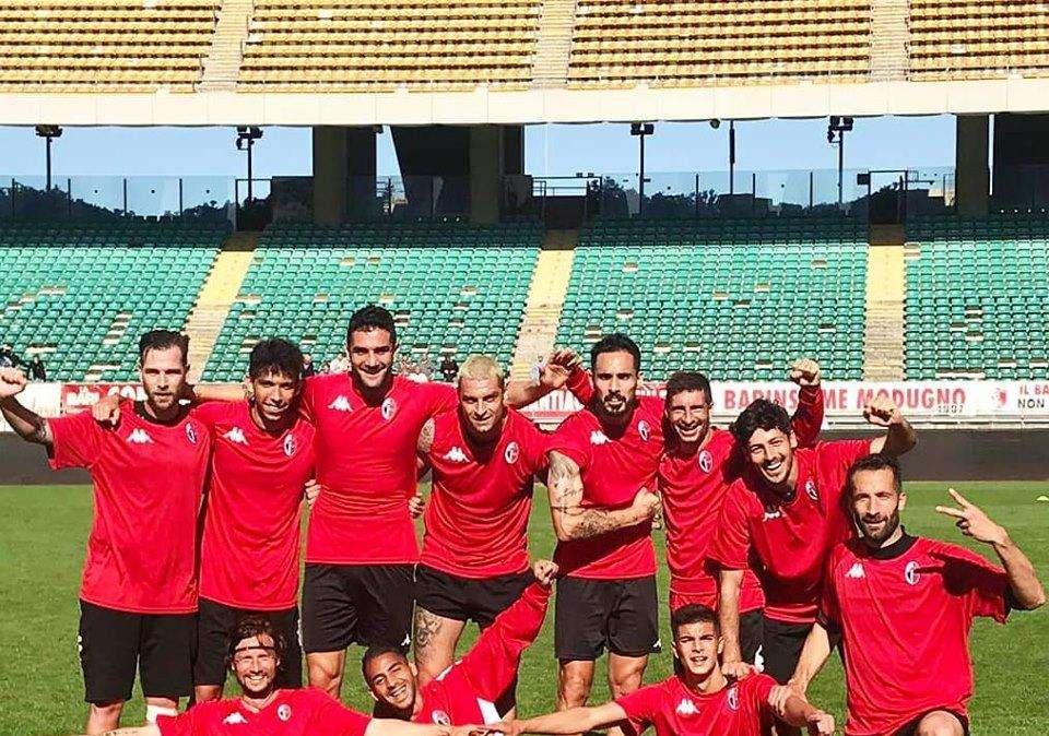 Ultima partitella: due guest star, Hamlili in porta. FOTO