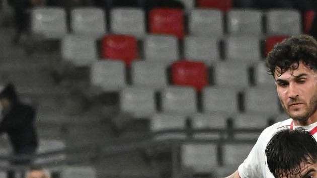 Carrarese-Bari, le probabili: Longo ripunta su Vicari e Oliveri? Attacco, l'ora del fantasista