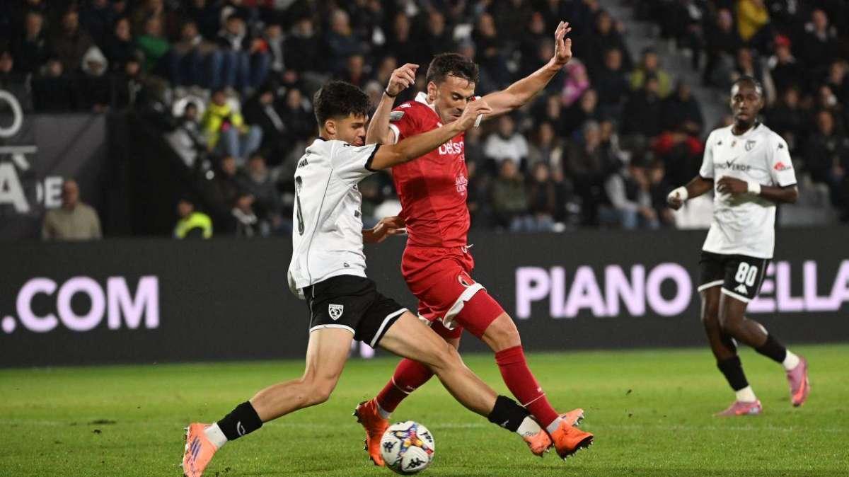 VIDEO - Bari, con lo Spezia occasione sprecata. L'opinione dei tifosi...