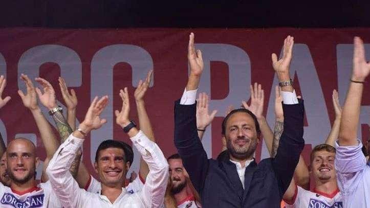 De Laurentiis: "Ghirelli? Non punto il dito ma abbiamo idee diverse. Valorizzeremo le leggende per trasmettere la gloria del Bari"