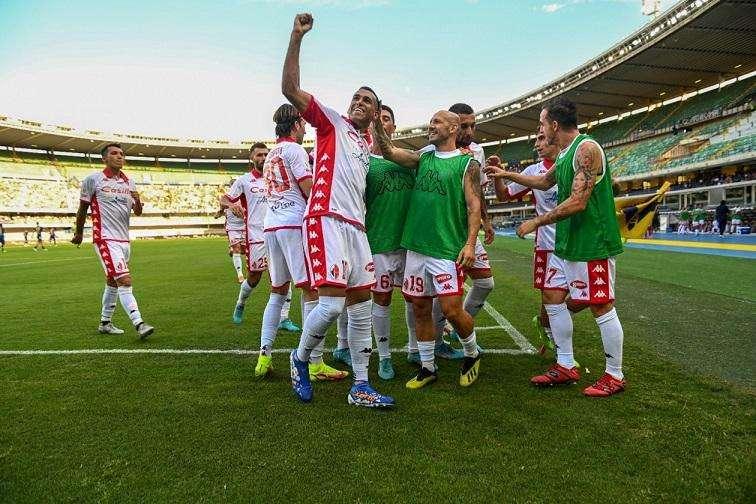 CdM - Bari superbo, è un momento d'oro. Primo tempo? Spumeggiante