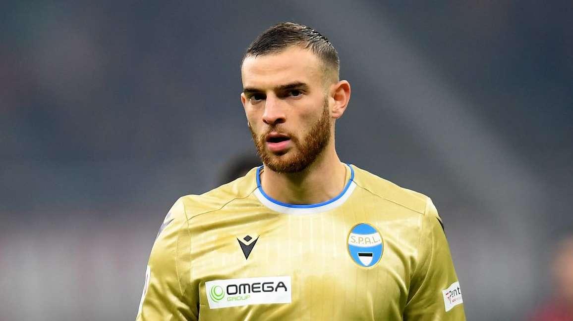 Rep - Bari, due priorità per il mercato in entrata. Richiesta dalla C per Perrotta