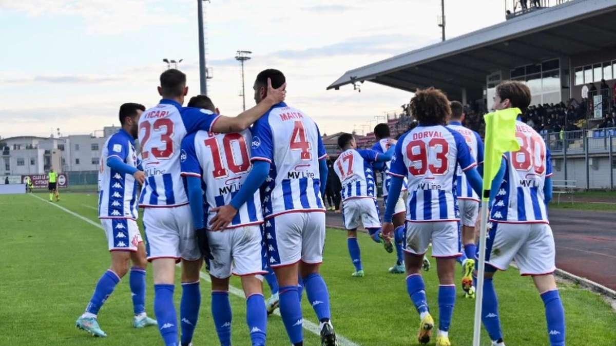 Bari solido e battagliero, a Cittadella vittoria pesante e meritata. Scheidler, che risposta!