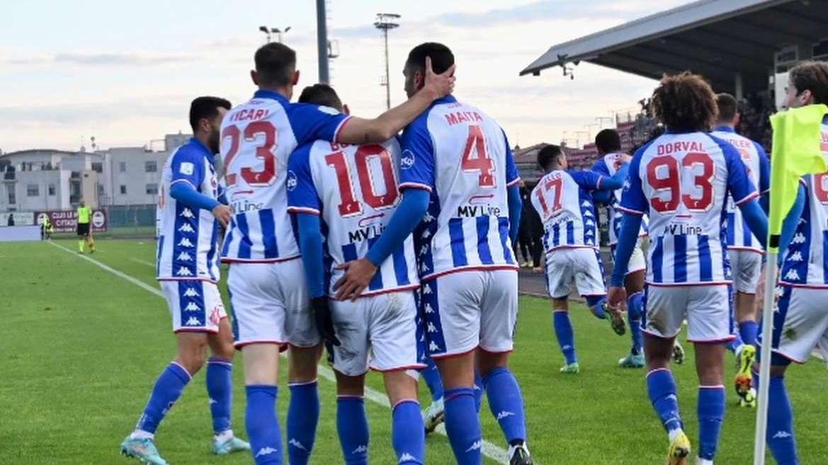 Tangorra in... tackle: "Al Granillo pareggio giusto. Il Bari è una squadra difficile da battere"