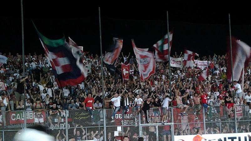 Tifosi Bari a Latina