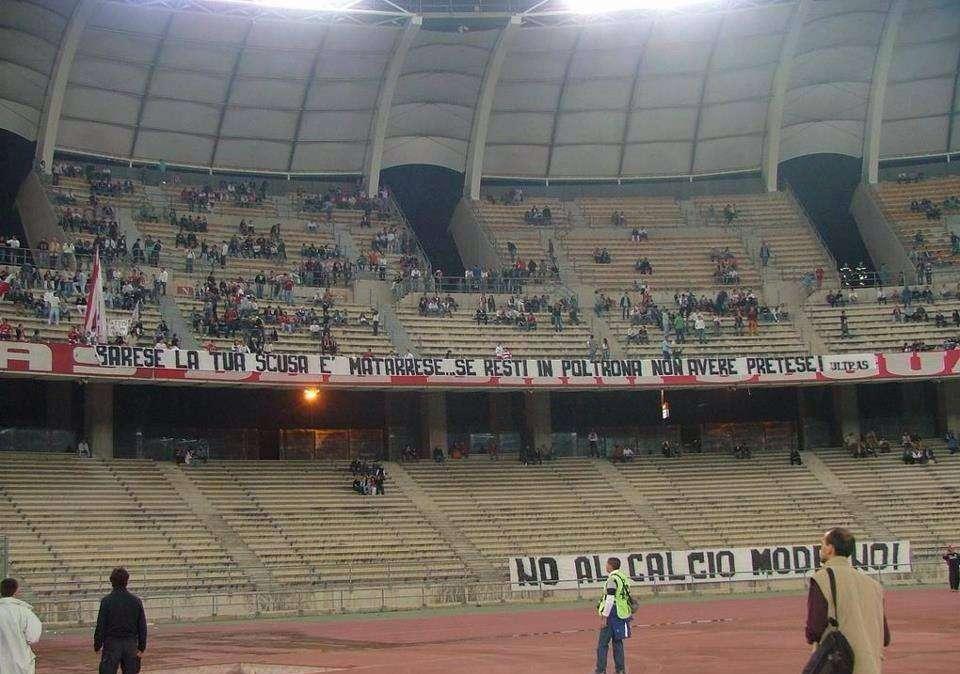 Dal 2020 solo stadi senza pista d'atletica. Restyling per il San Nicola?