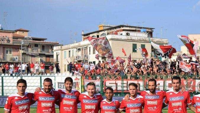 "Uniti con la squadra"