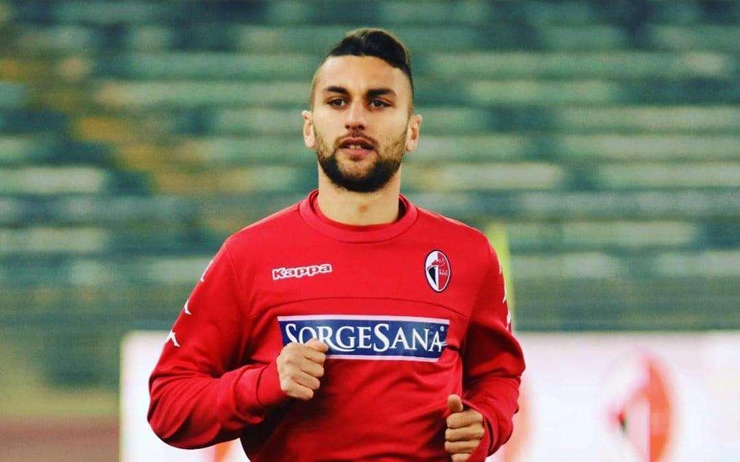 Maita già protagonista. Su Instagram: "Forza, forza, forza"