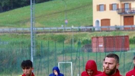 VIDEO - Il Bari a casa, i tifosi: "Benvenuti". Sugli abbonamenti...