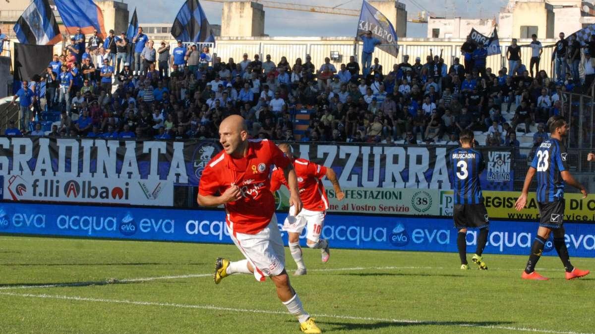 Storie biancorosse, l'ultima vittoria del Bari a Latina: un blitz targato Rosina