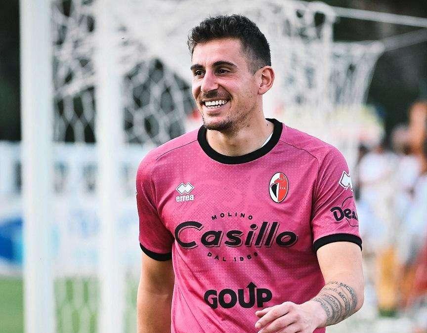 Pissardo: "A Bari mi trovo bene, la Serie B è cortissima. Quando non giochi..."