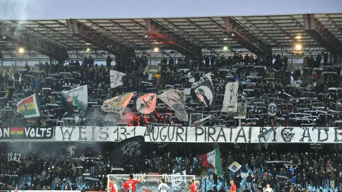 Trionfo Bari, vincono anche Cesena e Spezia. Risultati e classifica della tredicesima giornata 