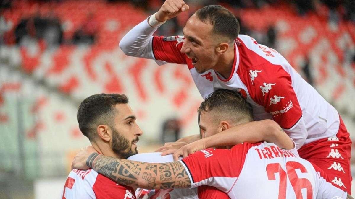 SONDAGGIO - Verso il mercato: in quale reparto servono rinforzi?