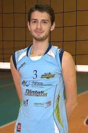 PALLAVOLO - Castellana, vittoria e titolo d'inverno
