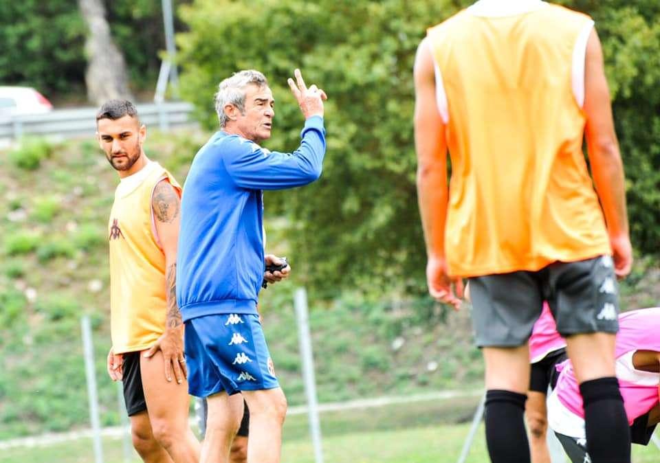 Auteri bastone e carota: dal lavoro duro al duetto con Perrotta. Sergente di ferro? No, punta sul gruppo