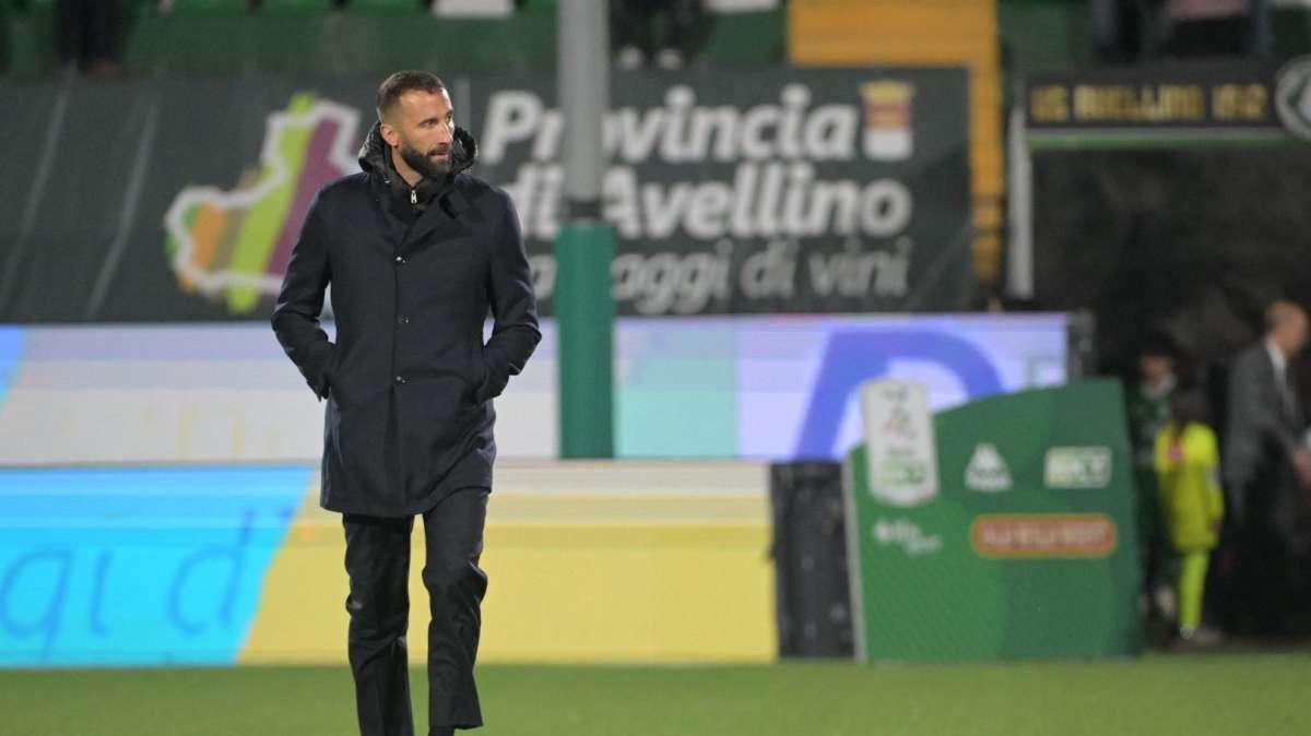 Quaranta a TuttoBari: “Di Cesare? Il mestiere non si improvvisa. Troppo credito a giocatori non adatti alla Serie B, ora si riparta dai giovani”
