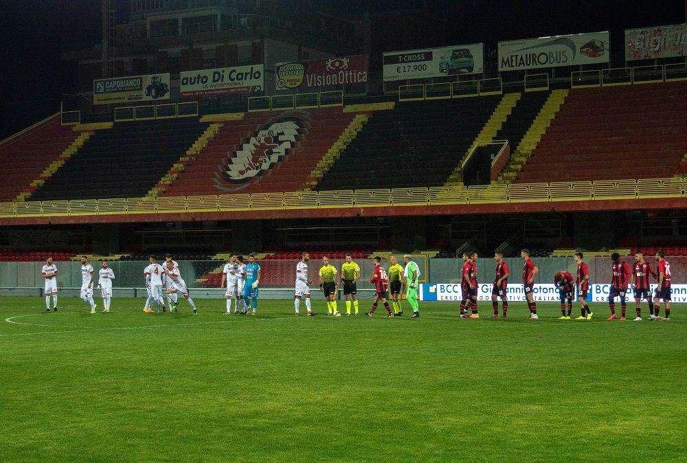 I precedenti nei derby ad eliminazione diretta. Equilibrio con il Foggia, le gare con Bitonto e Martina Franca...