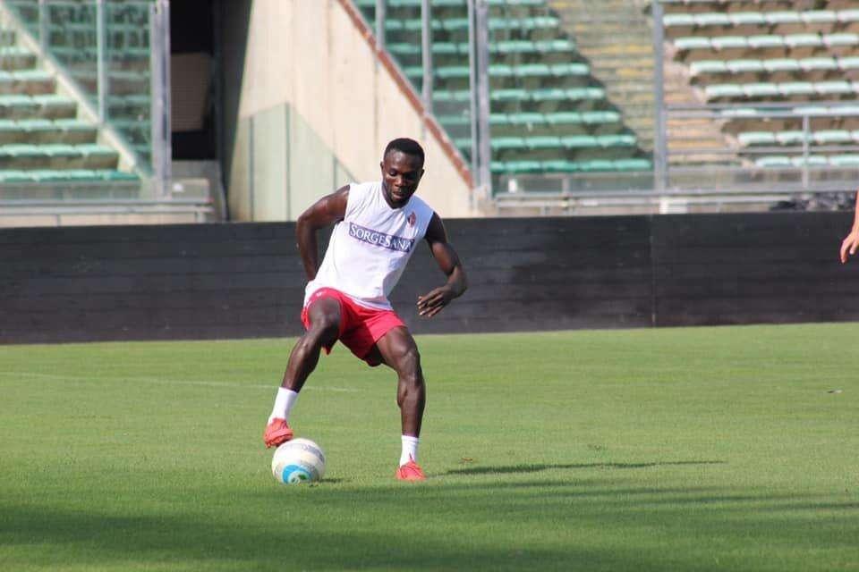 Awua e Ferrari scalpitano. Le possibili scelte in vista della Reggina