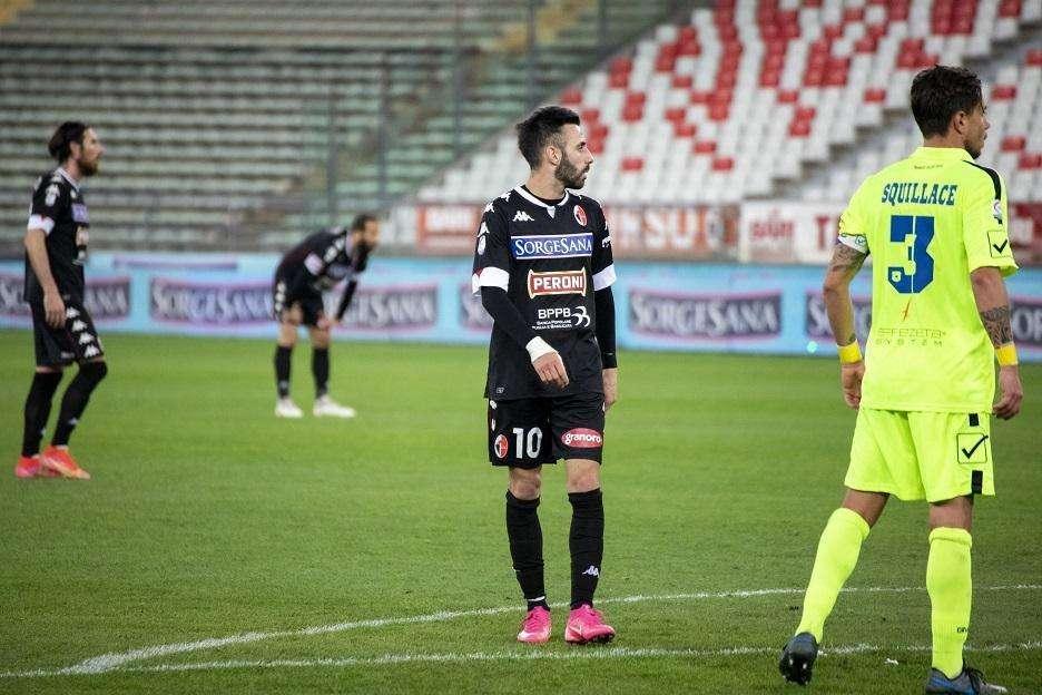 Marras e l'Avellino: "Loro bravi a creare rissa. Ho ricevuto un cazzotto"