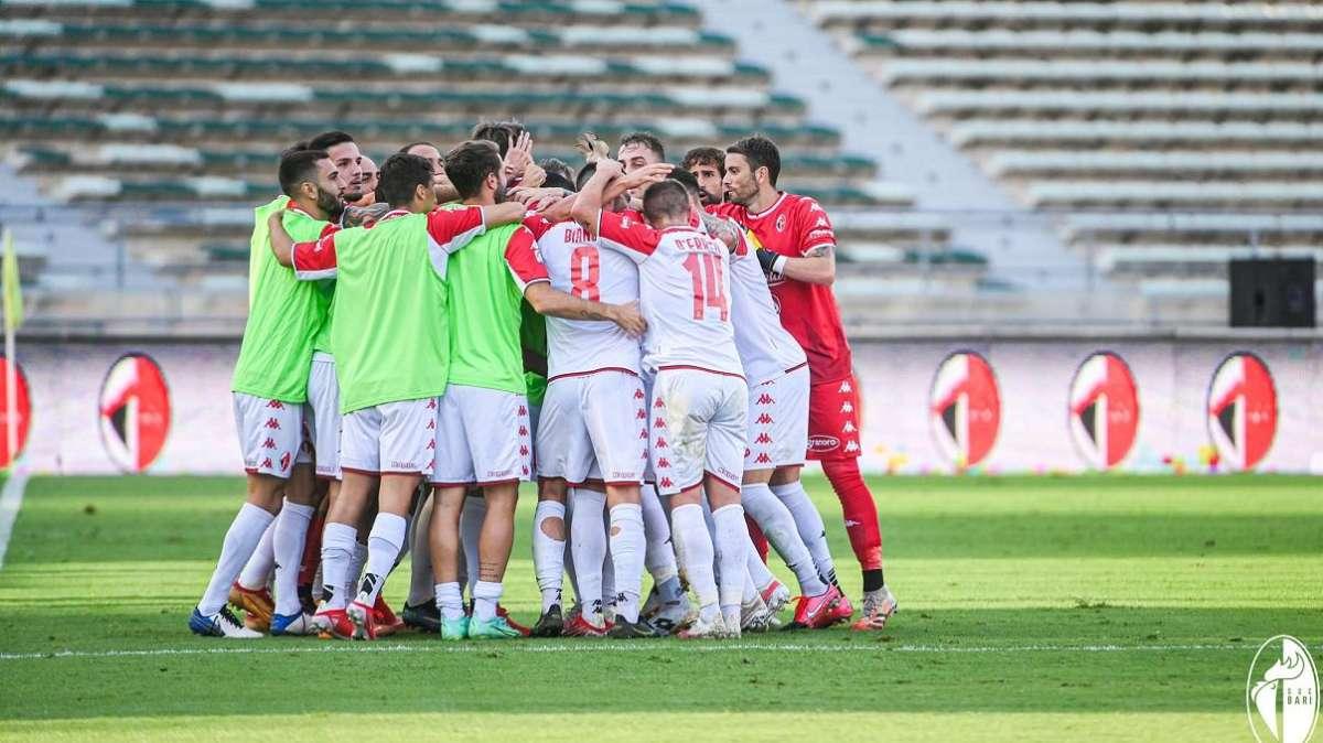 VIDEO - Bari in ripresa: cosa aspettarsi da questa squadra? L'opinione dei tifosi...