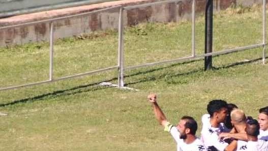 E' subito grande Bari! Annientato il Messina 3-0. RIVIVI IL MATCH