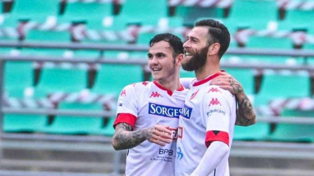 I numeri del 2020: 58 le reti realizzate, 17 i marcatori. Il re del gol è Antenucci, dietro Simeri e D’Ursi. La classifica
