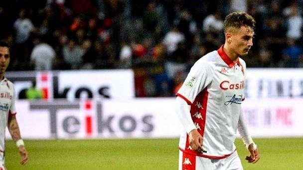 Addio Esposito, va alla Sampdoria: la formula