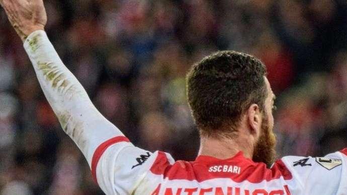 Il Bari a Football Manager - Dopo una gara folle e ben 14 rigori il Bari è in finale playoff! Fenomenale Antenucci, Piacenza al tappeto. FOTO