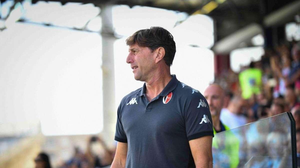 Mignani: “Dedichiamo la vittoria ai tifosi, so cosa vuol dire per Bari questo momento”