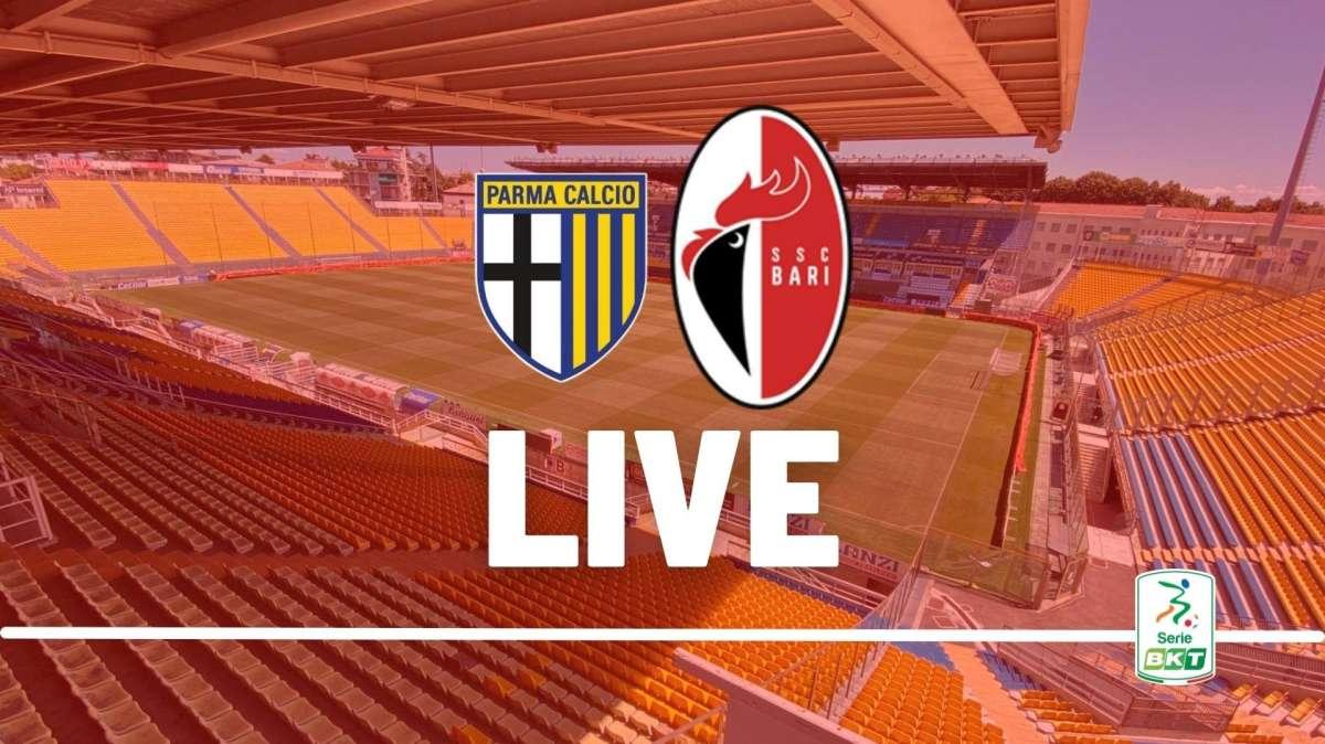 Parma-Bari 2-2, buon pari all'esordio. A segno Antenucci e Folorunsho. Rivivi il live