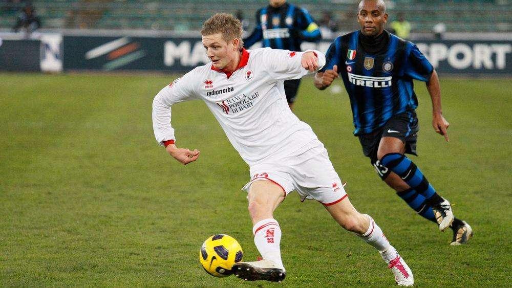 Huseklepp a TuttoBari: "Bari, ti seguo e spero di rivederti presto in serie A. Quel trasferimento l'ultima notte del mercato..."