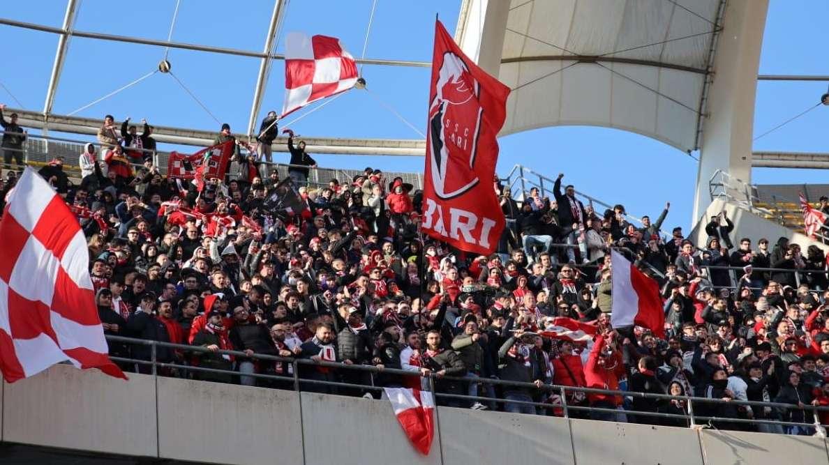 Bari, la B è realtà! Ora c'è la matematica. Segui qui il programma