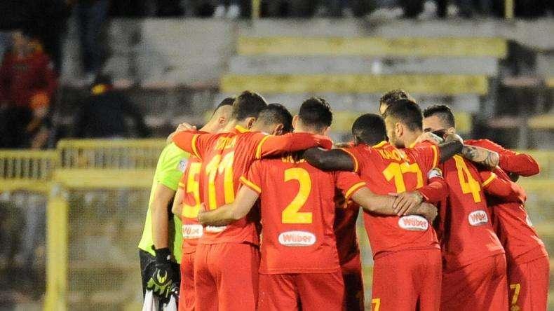 Girone C - Nell'anticipo goleada del Catanzaro a Rieti