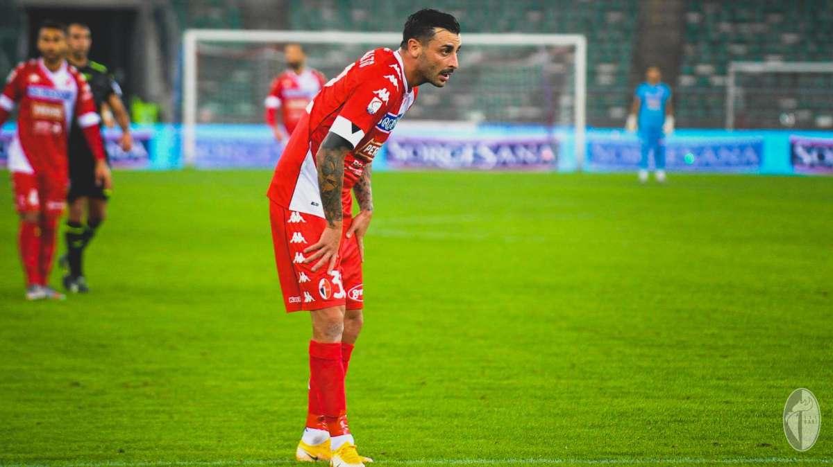 Bari-Catanzaro, le probabili: chi in attacco? Può spuntarla Montalto. Bianco più di De Risio