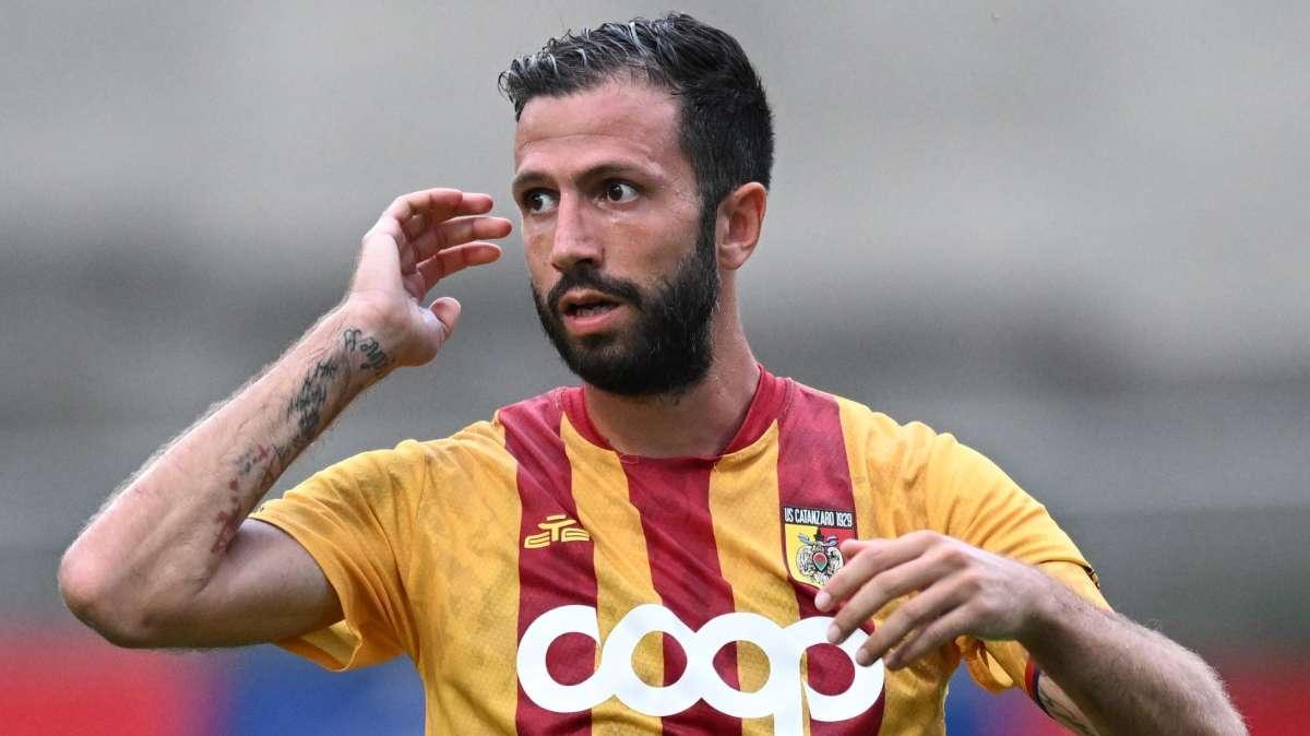 Caserta e il feeling con i bomber. Al Bari, proprio in quella casella, serve una scossa
