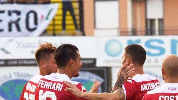 L'ex Prayer a TuttoBari: "Rimonta? Buone possibilità. La presenza del Bari ha spinto tutti a spendere. Stupito dalla coppia d'attacco, Floriano..."