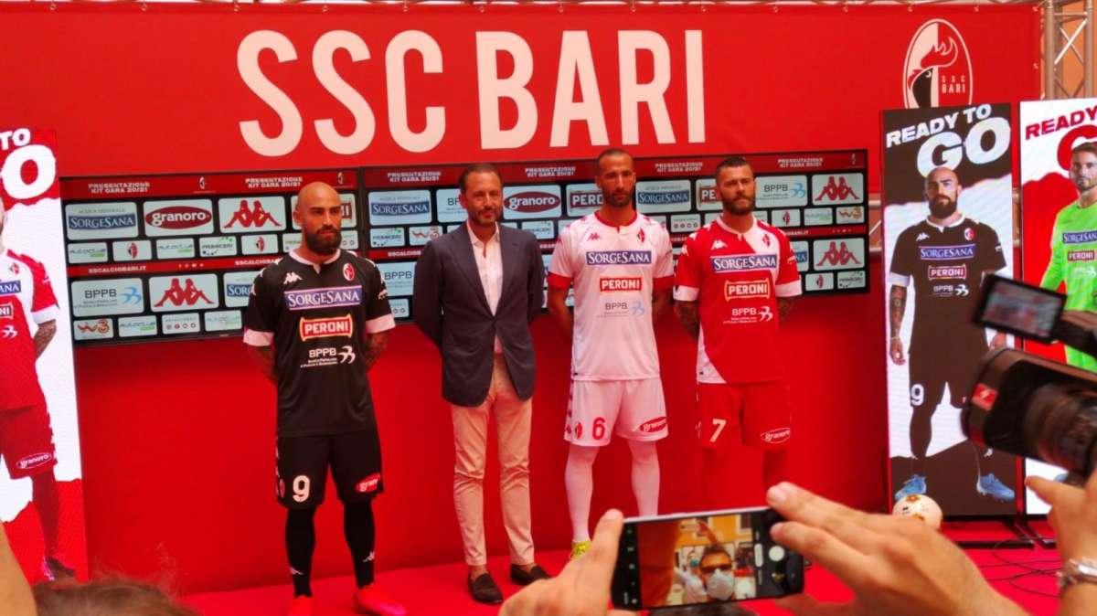 CdM - Nuove maglie: i colori della tradizione, con un tocco di innovazione