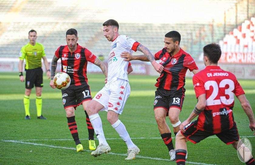 Garzya a TuttoBari: "Ci sono ancora problemi. Secondo posto? Un casino perderlo. I play-off…"