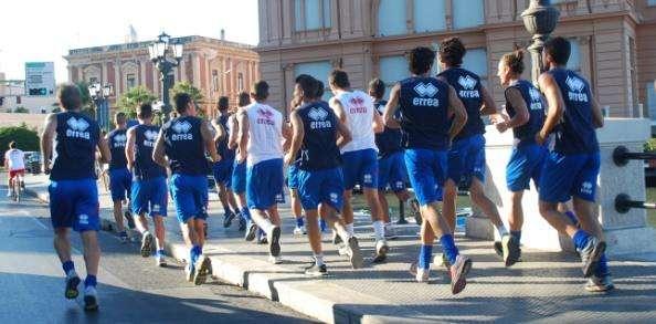 Bari, test atletici sul lungomare della Città. FOTO