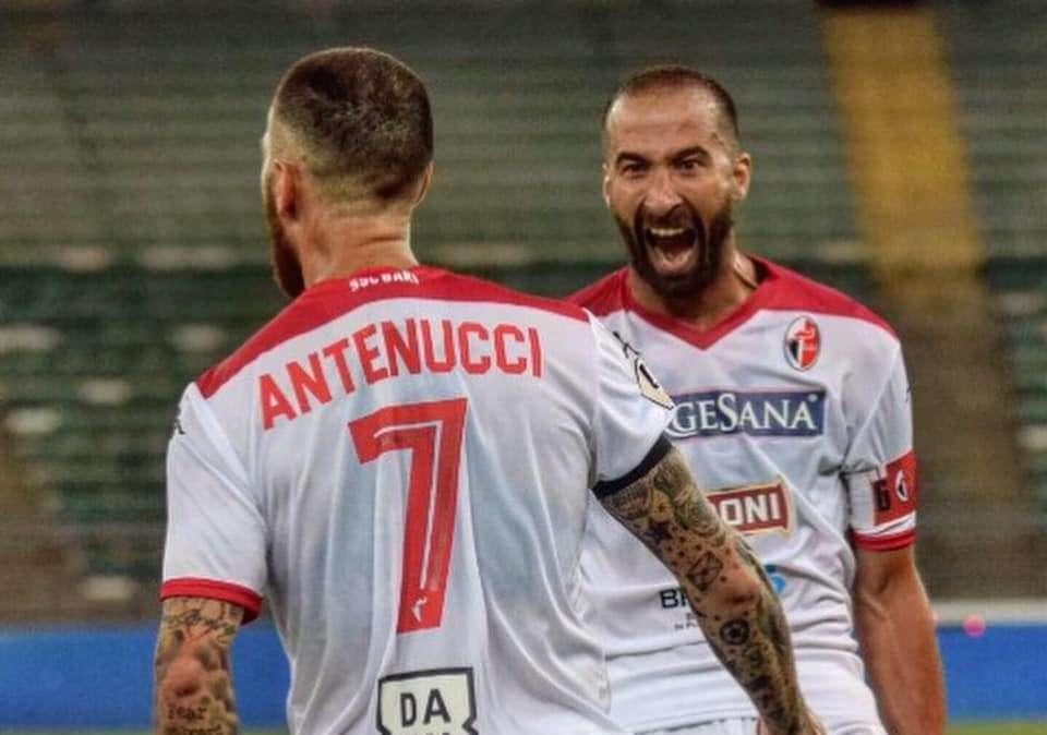 CdM - Tre punti in rimonta: valgono come l'oro. Il Bari parte male, poi dilaga