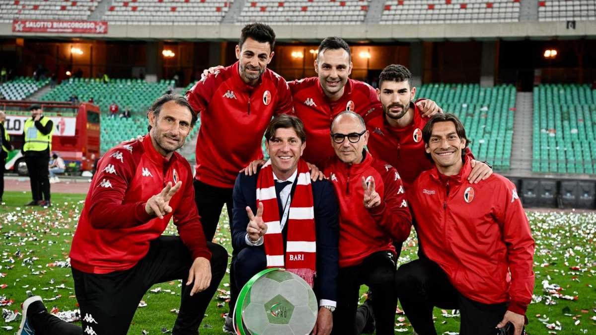 Mignani, ufficiale il rinnovo: altri due anni a Bari. Ecco lo staff