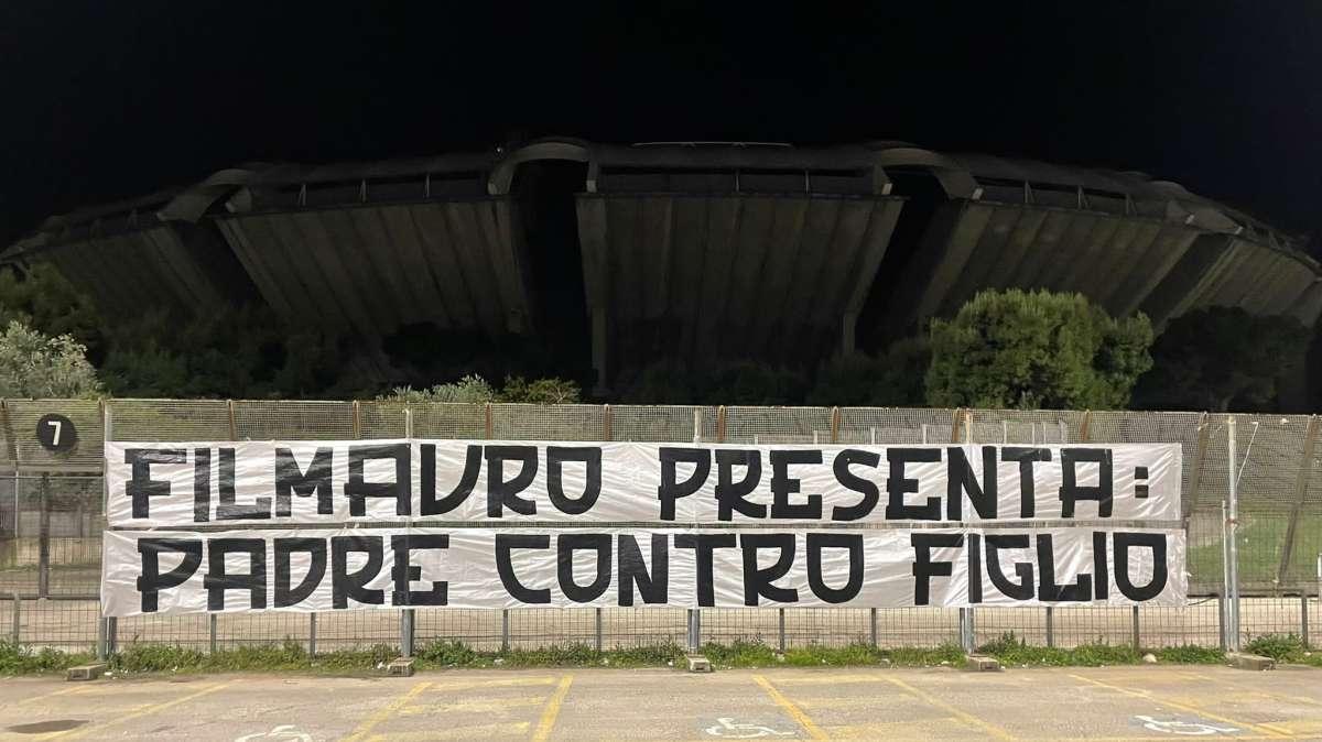 Striscioni di dissenso contro la proprietà in giro per la città: "Via da Bari"