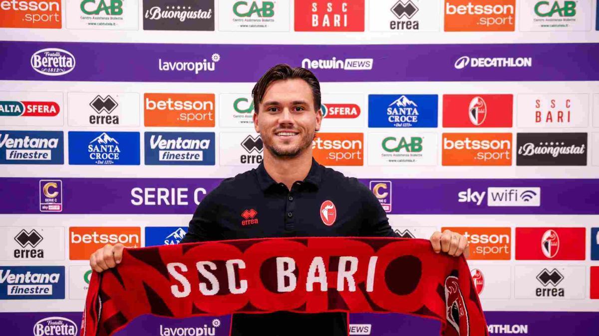 Quattro cose da sapere su Flavio Bianchi, il nuovo attaccante del Bari