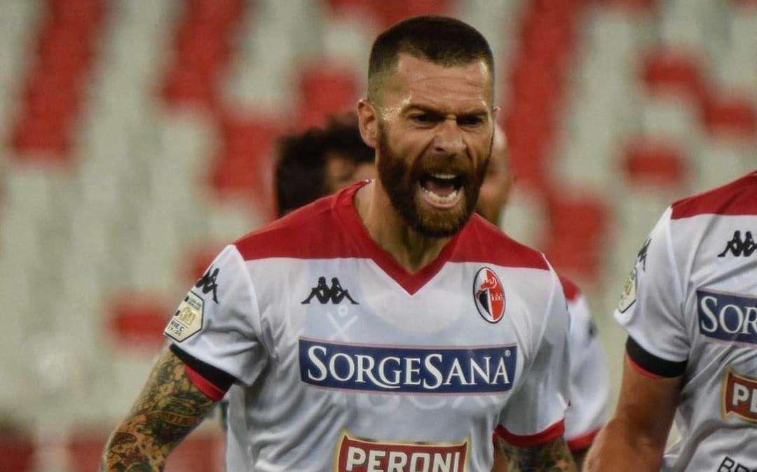 Ds Reggina: "Antenucci non andrà via da Bari"