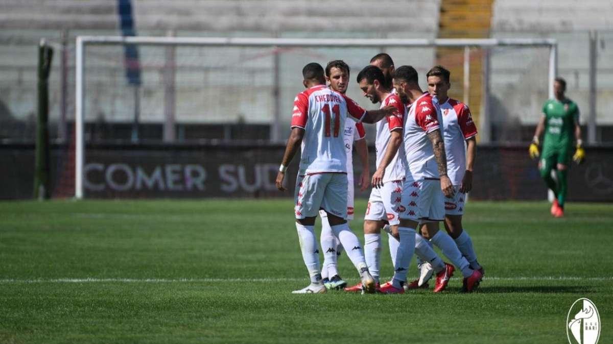 Tangorra in... tackle: "Il Taranto giocherà di rimessa. Ad Avellino prestazione positiva per attenzione e interpretazione"