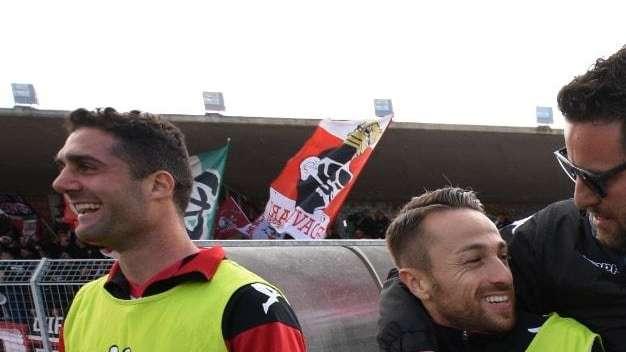 Floriano: "Il saluto ai compagni? Col sorriso..."